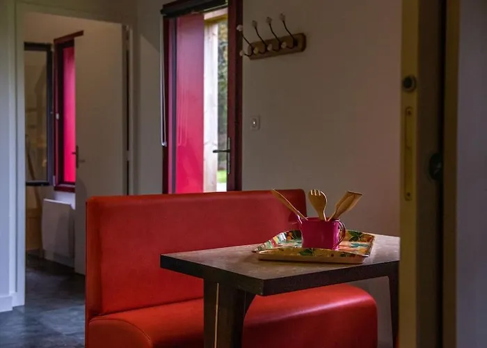 La Maison Des Poteries بيت للعطل Chanteloup-les-Bois