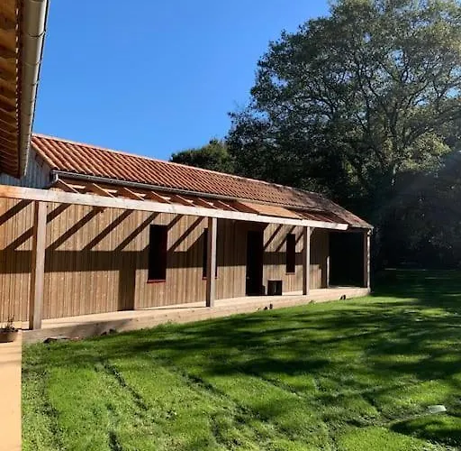 بيت للعطل La Maison Des Poteries *